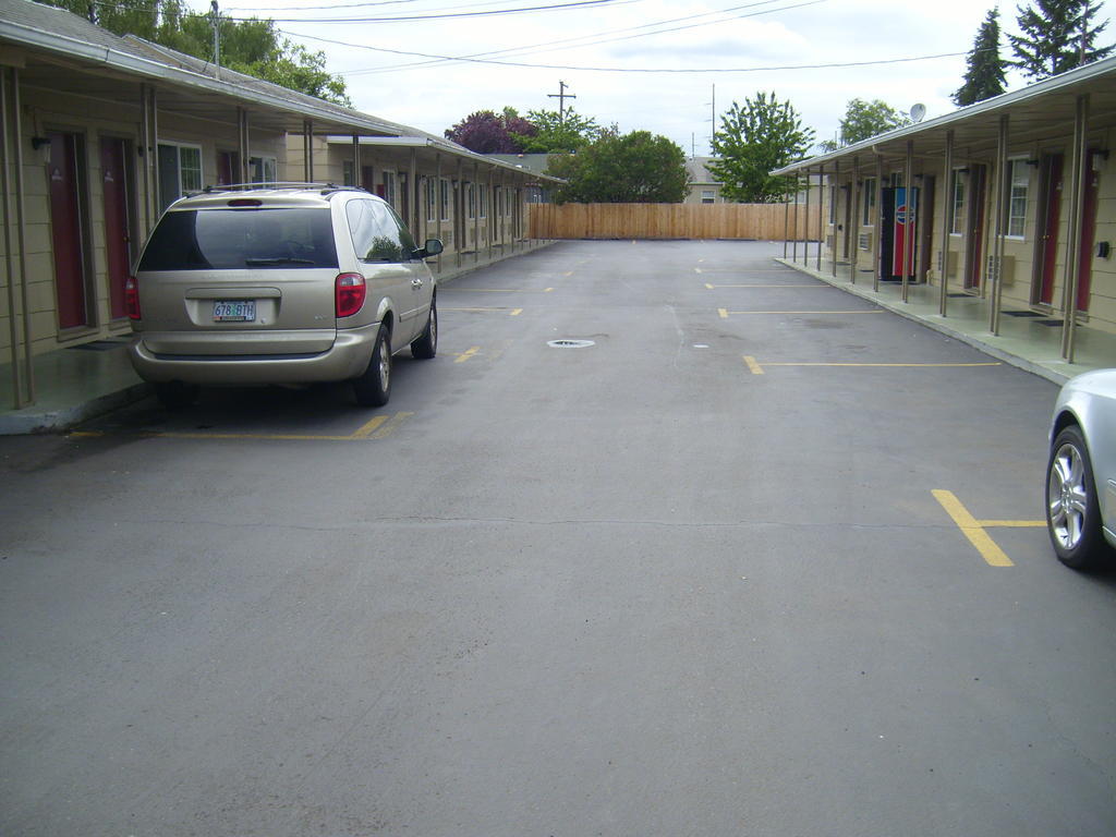 Cascade City Center Motel Lebanon Exteriör bild